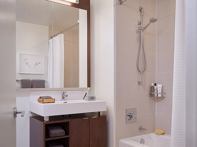 500 Lake Shore Drive — Photo 251