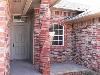 1st image of 620 McConnell Dr