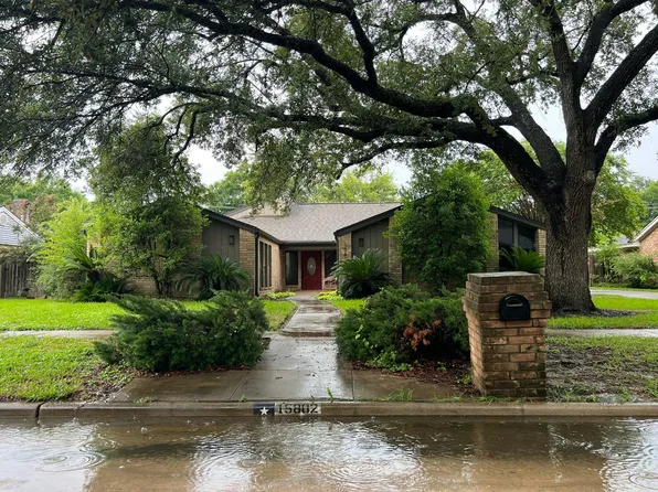 15802 Jersey Dr, Jersey Village, TX 77040