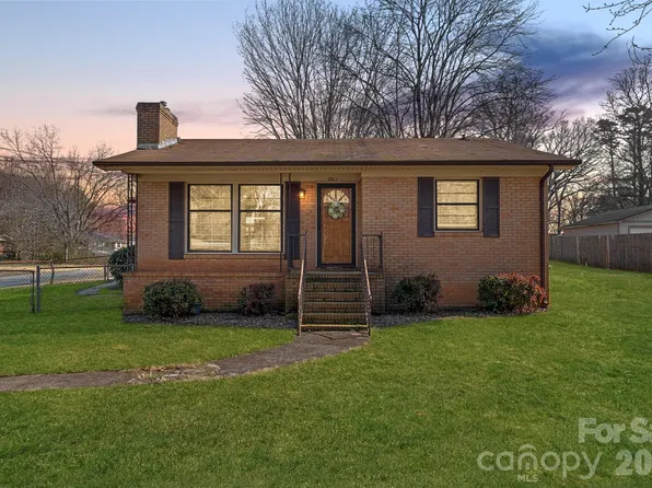 1301 Lane Rd, Mount Holly, NC 28120