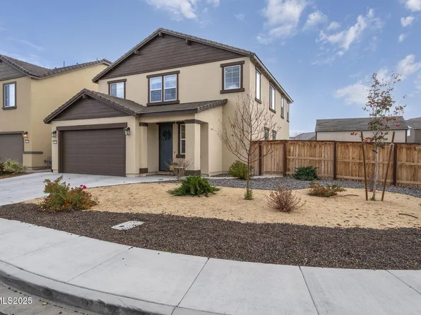 1119 Roswell Rd, Sparks, NV 89436
