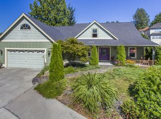 2040 NW Misty Ridge Ln, Silverdale, WA 98383