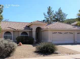 1913 N Raven, Mesa, AZ 85207