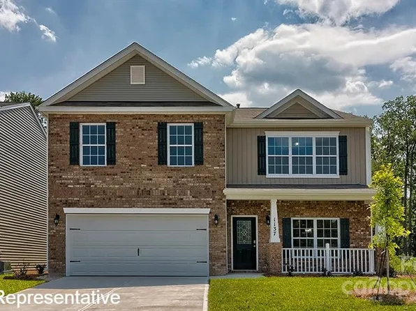 812 Monterey Ct, Asheville, NC 28806