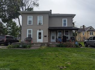 411-413 6th St SW, Massillon, OH 44647