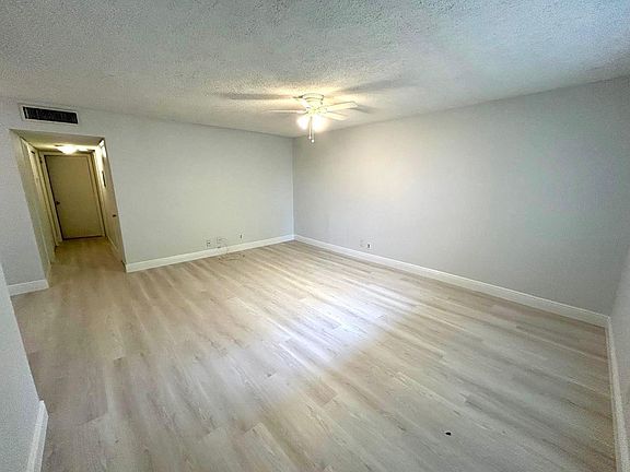 5th image of 8704 NW 35Th Street #204