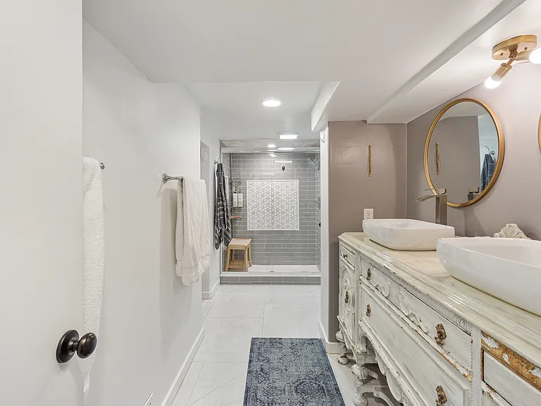 3947 Haddon Rd — Photo 35
