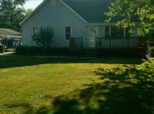 29629 Oakgrove St, Saint Clair Shores, MI 48082