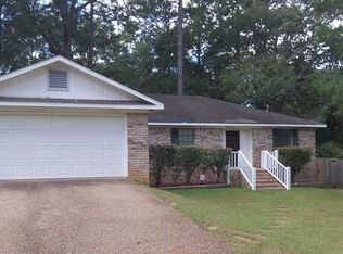 102 Lancaster Cir, Daphne, AL 36526