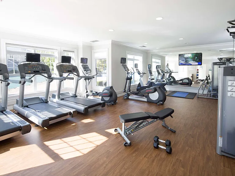 Riverwood at New Canaan — Photo 10
