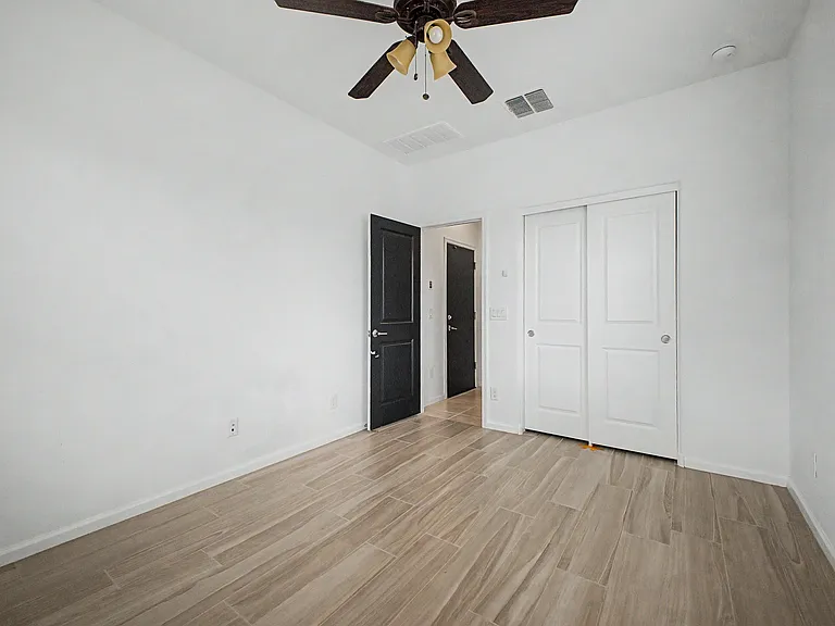 12431 W State Ave — Photo 13