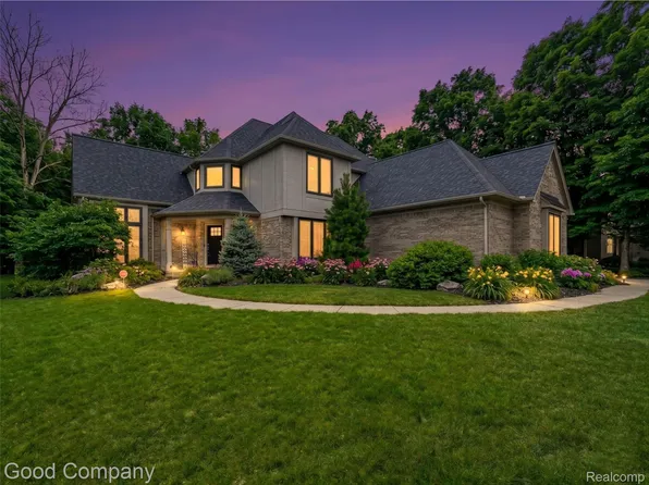 43169 Ashbury Dr, Novi, MI 48375