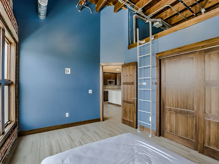 747 O St #400 — Photo 9