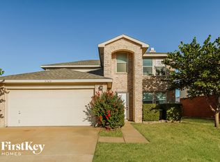 5149 Cliff Oaks Dr, Fort Worth, TX 76179