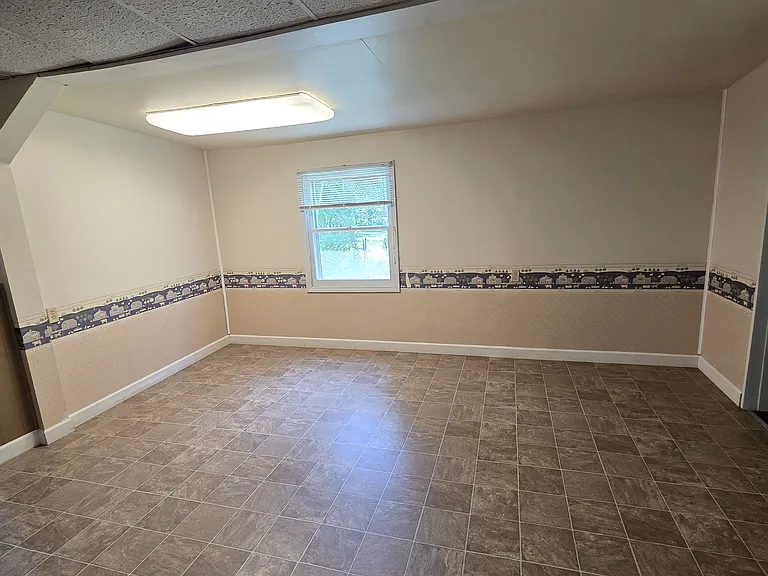 1611 N Dozier Station Rd — Photo 21