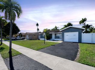 22659 SW 65th Ave, Boca Raton, FL 33428