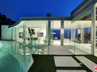 1814 N Glass Water And Light Dr, Los Angeles, CA 90069