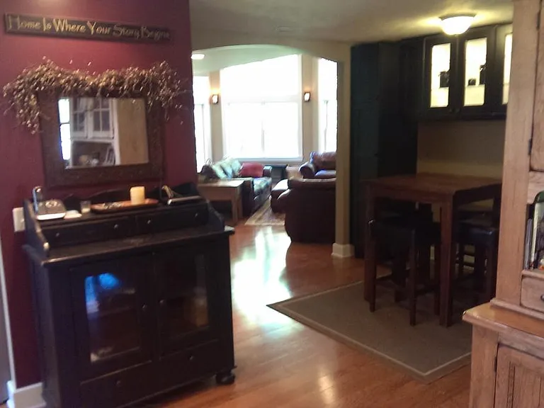 5880 S 700 E — Photo 17