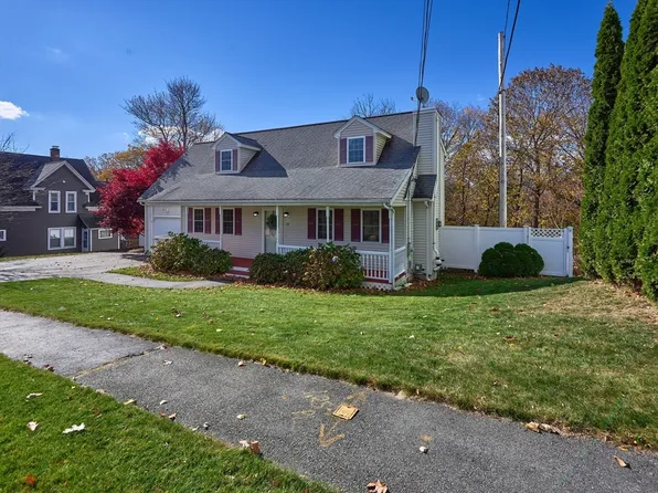 33 Wrentham Rd, Worcester, MA 01602