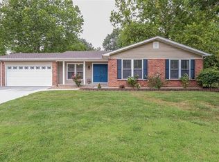 104 Park Charles Blvd S, Saint Peters, MO 63376