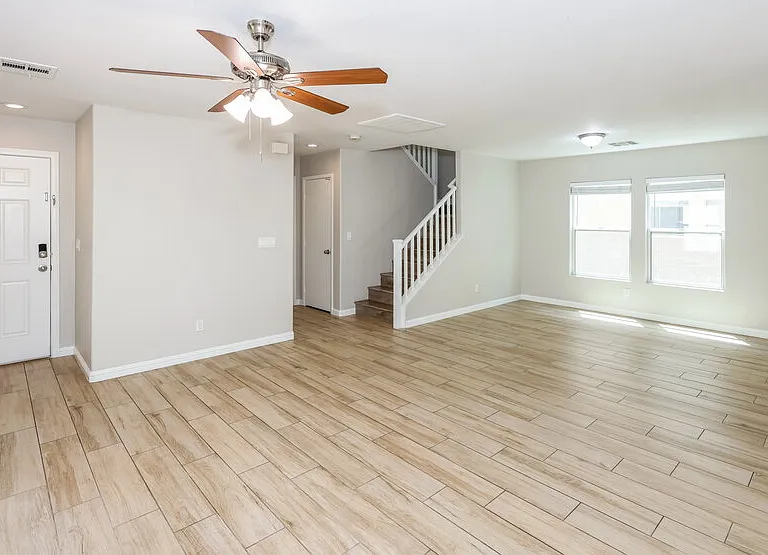 6218 Lone Cypress Ct — Photo 5