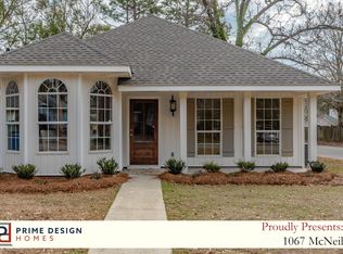 1067 McNeil Ave, Mobile, AL 36609