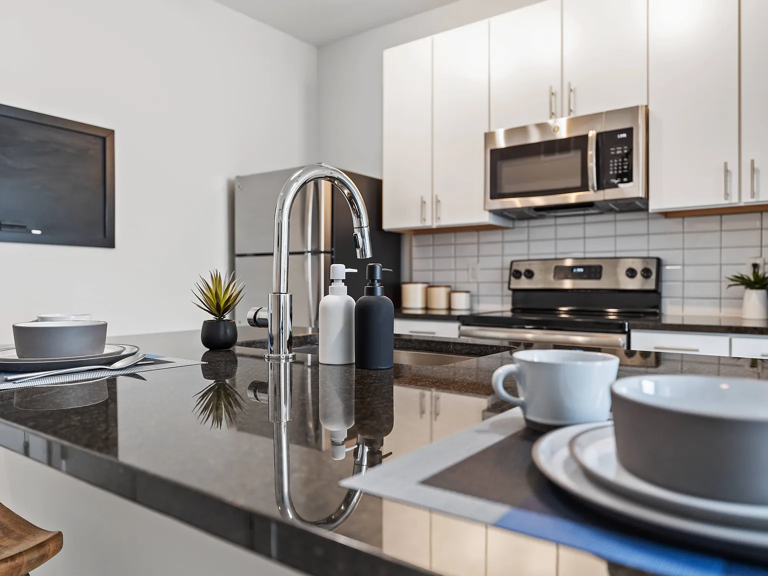 Gallerie Apartments — Photo 3