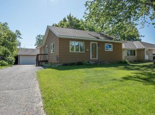 751 Shumway St S, Shakopee, MN 55379