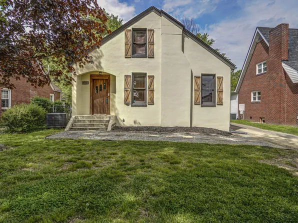 1346 E Center St, Kingsport, TN 37664