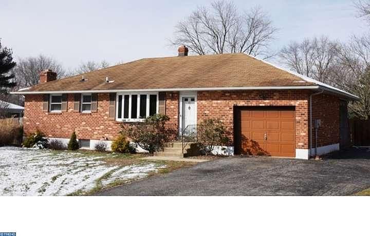1st image of 13 Rawlings Dr