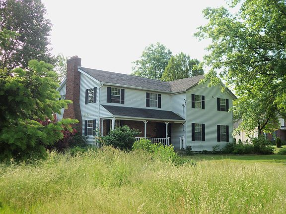 Main Front NW Corner