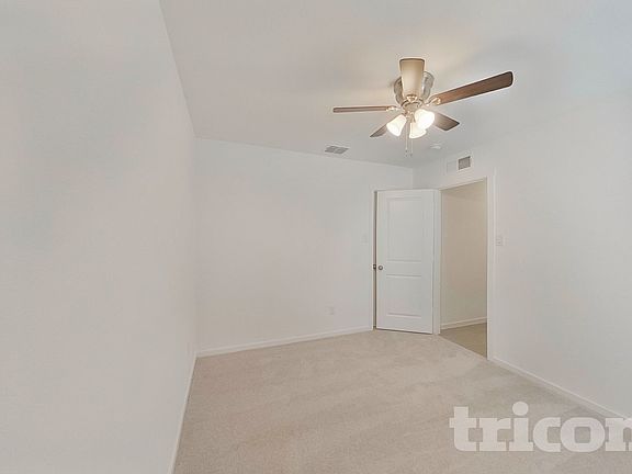 5th image of 3016 Yellow Buckeye Dr