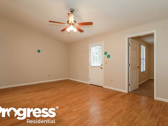 4th image of 1742 Ashwood Cir