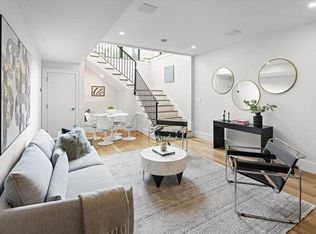 532-534 E 3rd St #1, South Boston, MA 02127