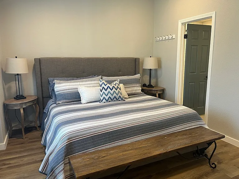 1164 Pacific Beach Dr — Photo 13