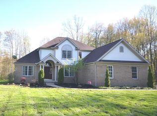 12925 Greystone Dr, Hiram, OH 44234