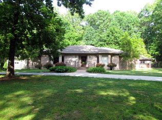 1022 Briarcrest Ln, Cookeville, TN 38501