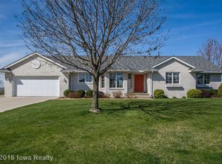 1103 S R St, Indianola, IA 50125