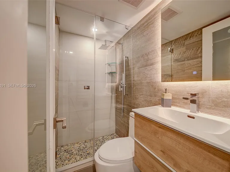 6631 Tamiami Canal Rd — Photo 12
