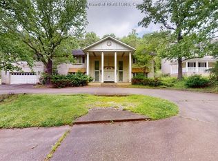 1993 Greenbrier St, Charleston, WV 25311