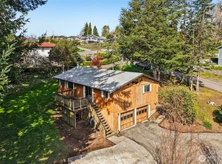 2421 Crestline St, Ferndale, WA 98248