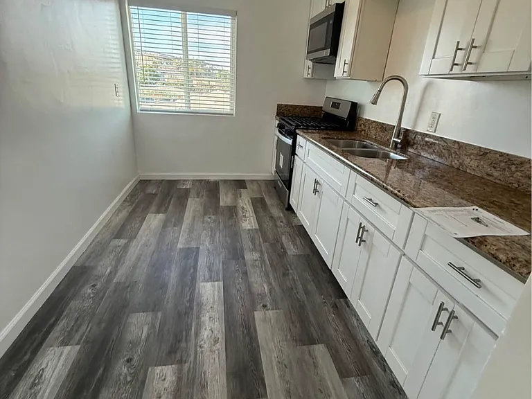 1547 S 38th St #1 — Photo 10