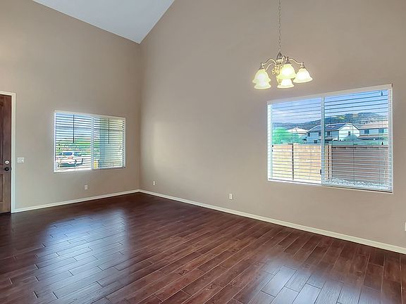 5th image of 9037 W Plum Rd
