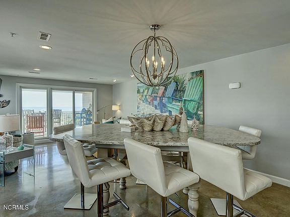 3rd image of 2504 N Lumina Ave #1A