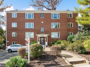 1410 N Quinn St APT 6, Arlington, VA 22209