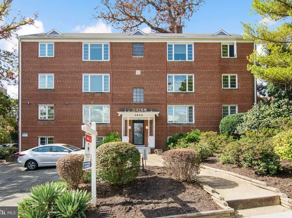 1410 N Quinn St APT 7, Arlington, VA 22209