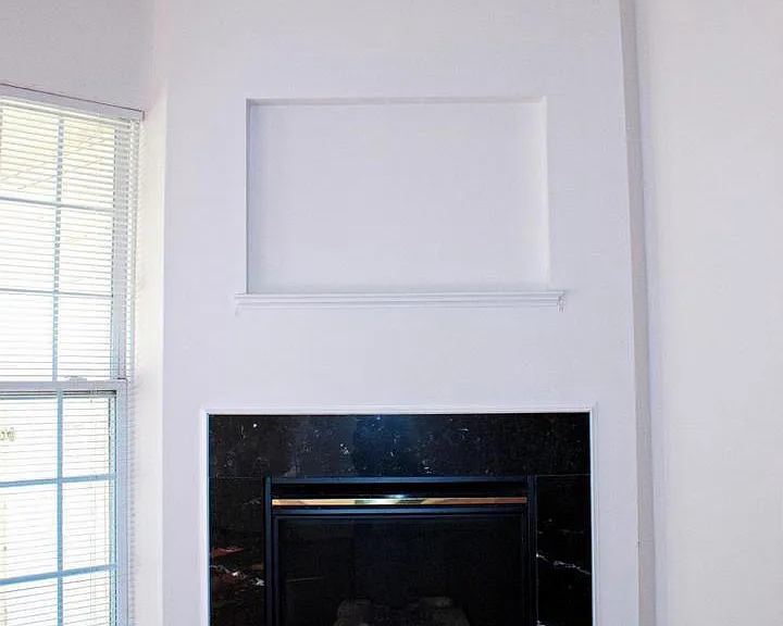 6212 Westchester Park Dr #B — Photo 8