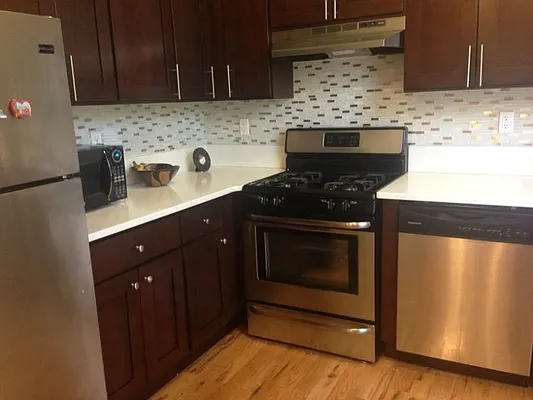 Rented by MNS | media 40