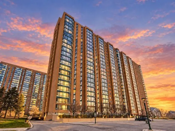 145 Hillcrest Ave #1709, Mississauga, ON L5B 3Z1
