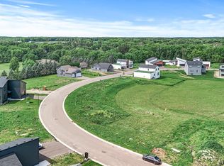 9943 14th Cir NE, Saint Michael, MN 55376